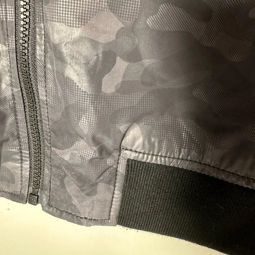 Danier  Jacket - Picture 3 of 15